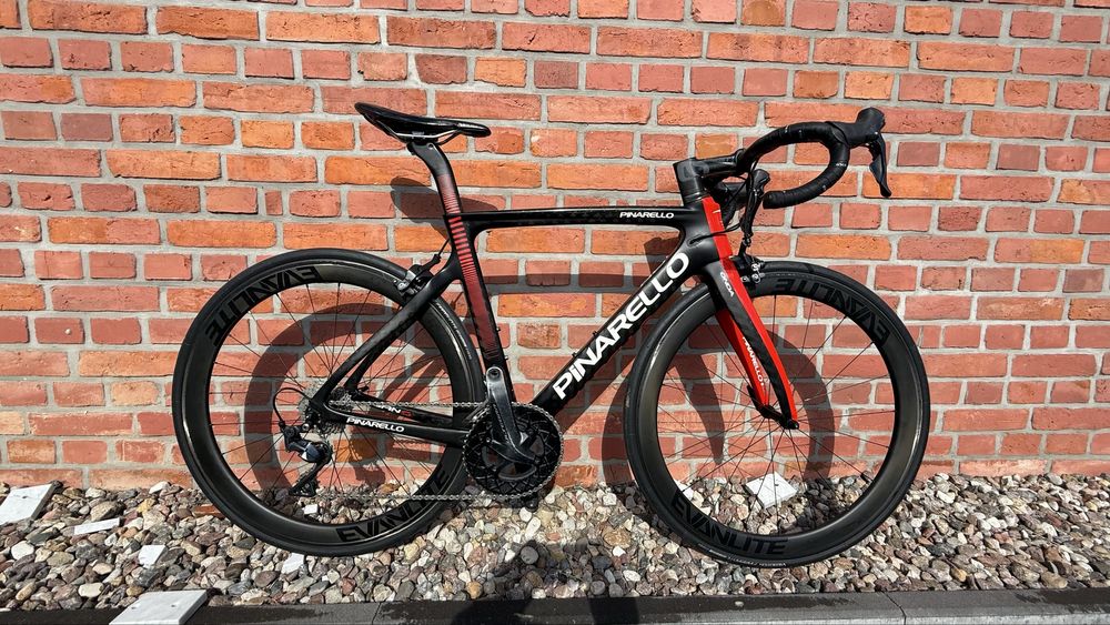 Rower szosowy szosa Pinarello Karbon