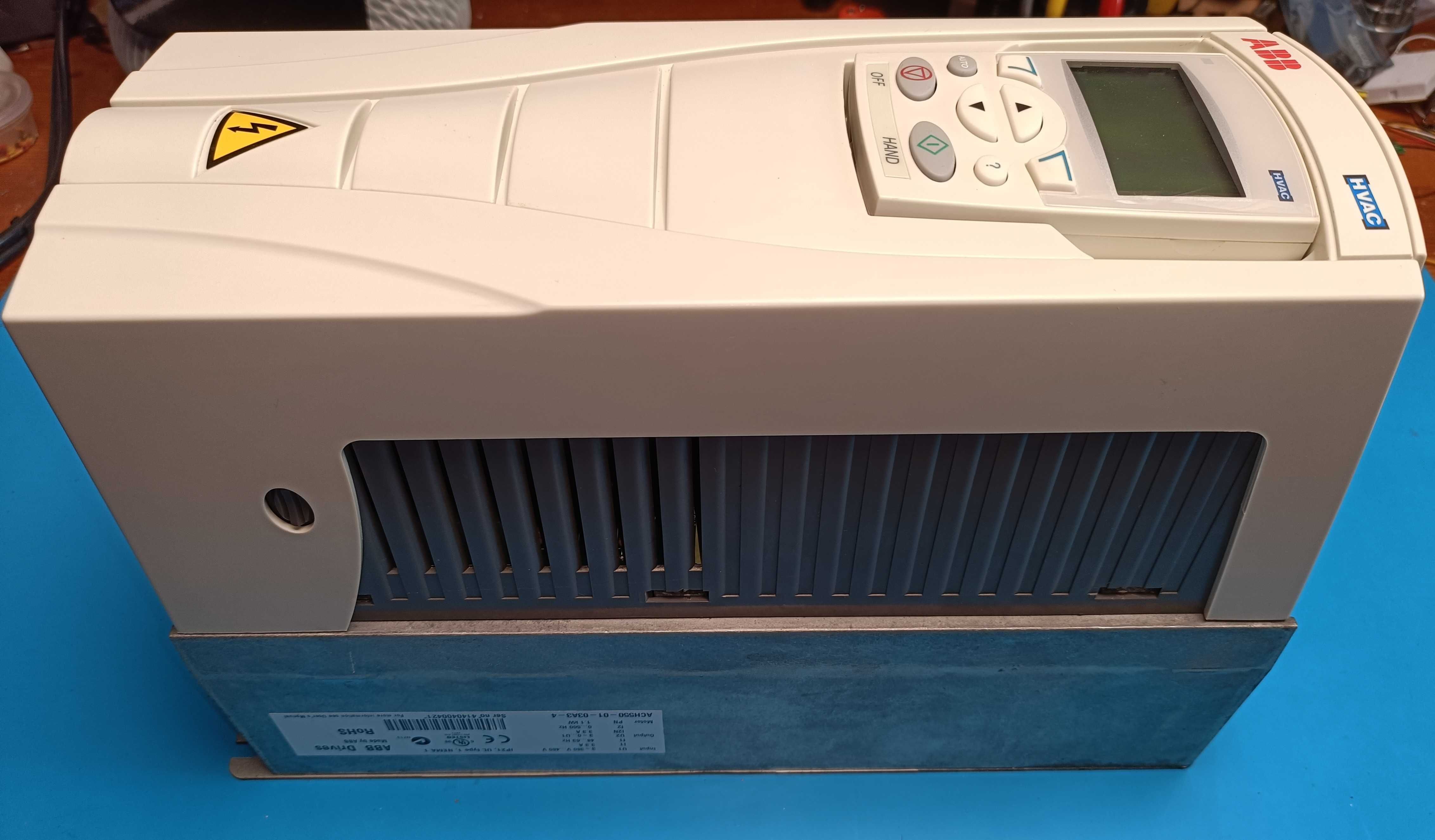 VFD variador de frequência trifásico ABB 1.1kW