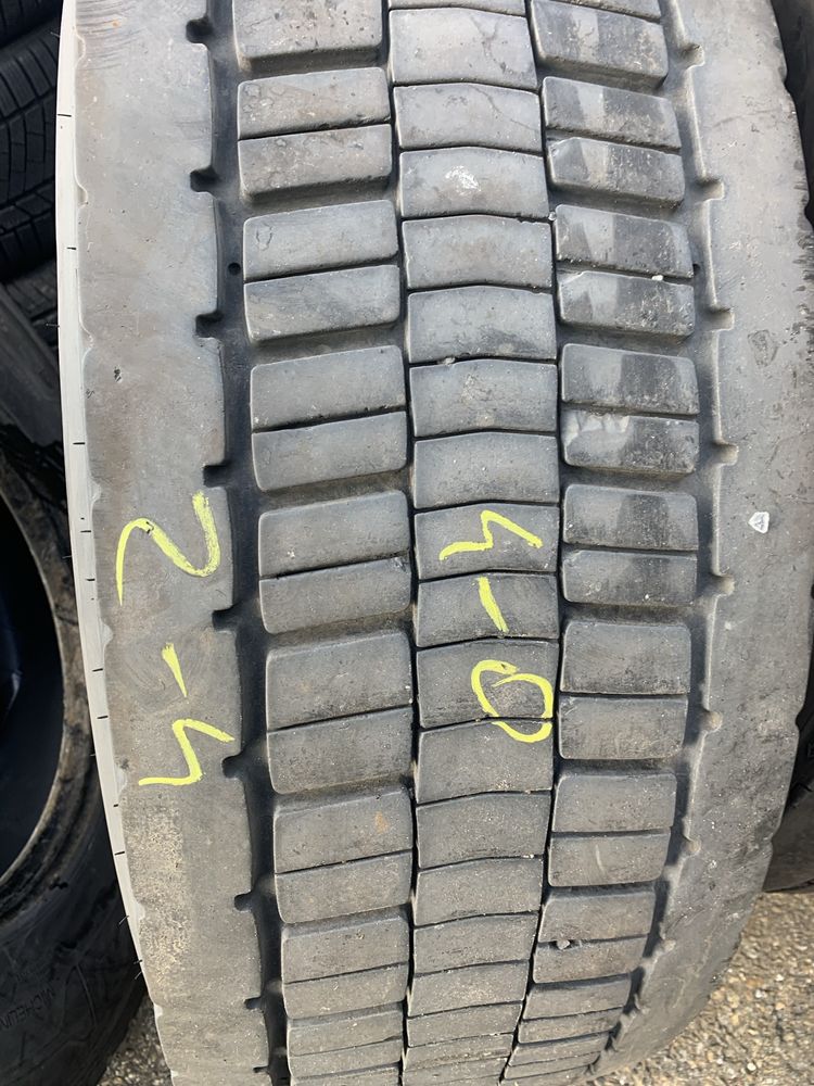 Z4. 315/70/22,5 Dunlop SP444