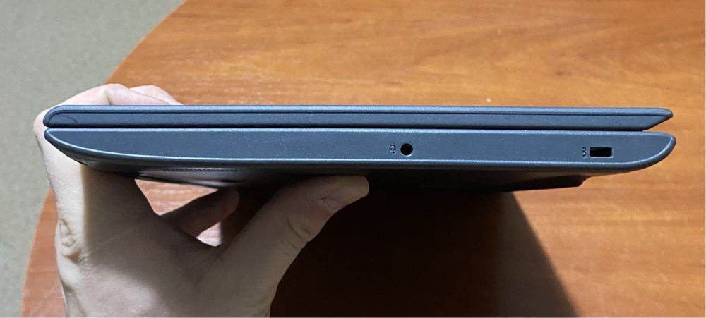 Lenovo Chromebook 2nd Gen MTK 11.6"/4/32GB SSD! D934