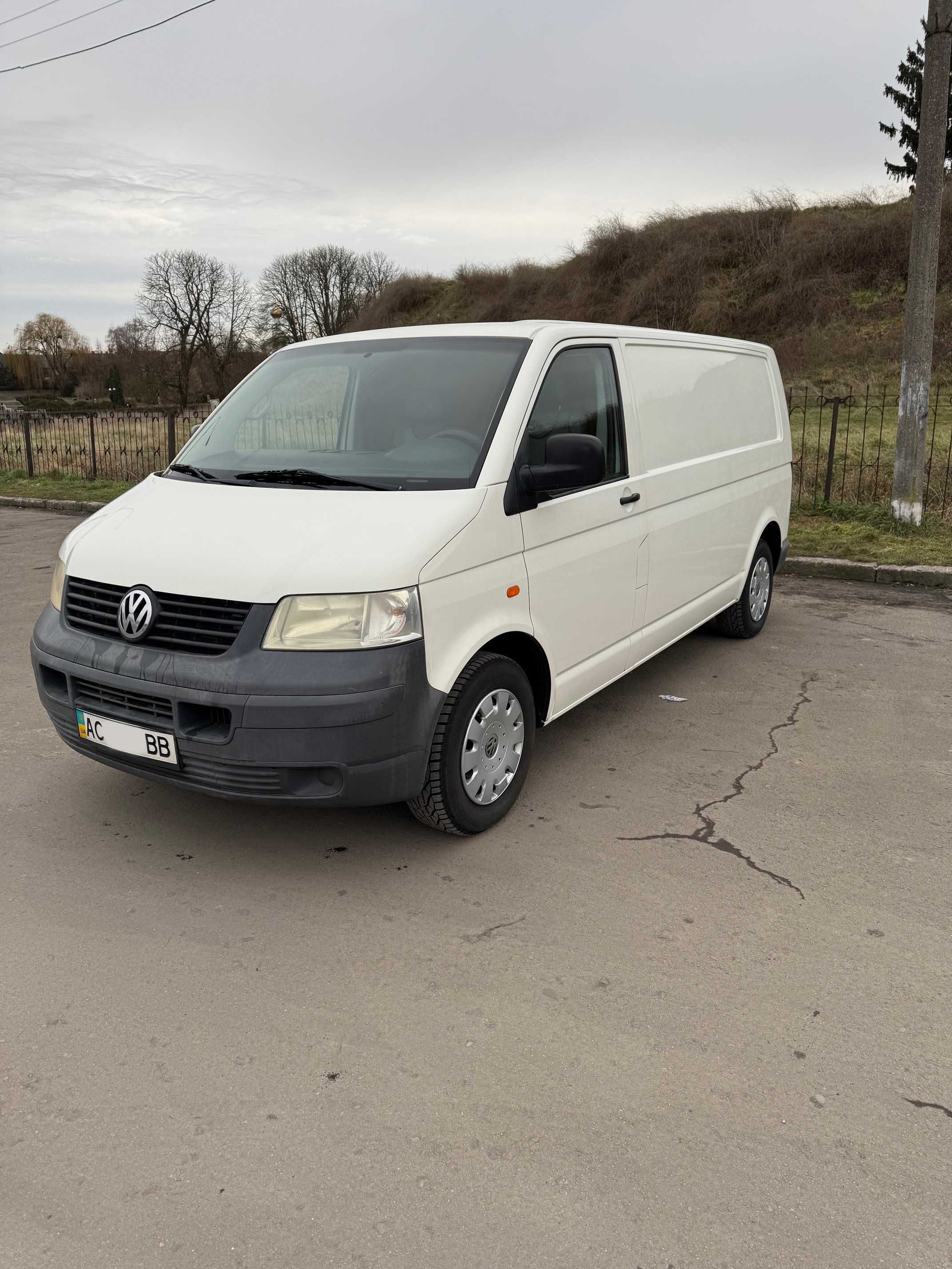 Вантажні перевезення volkswagen transporter t5 long