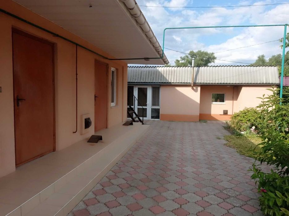 Продам будинок м.Глобино