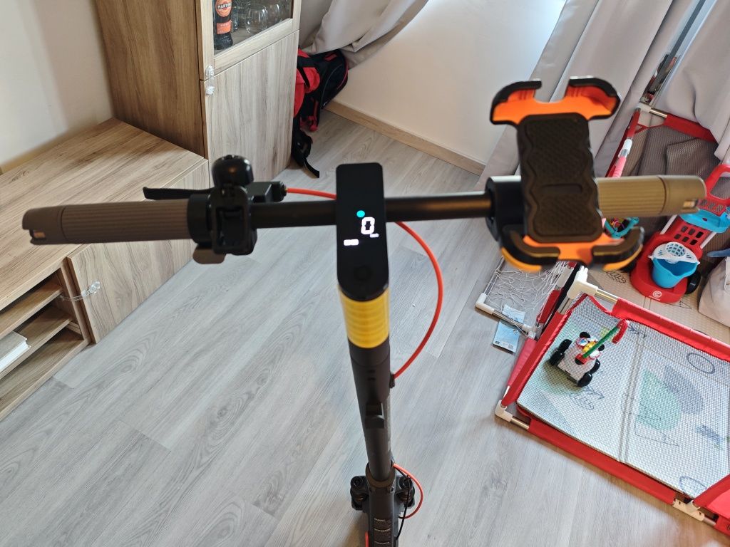 Trotinete Xiaomi Electric Scooter 5 — como nova, com garantia