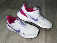 Оригінальні кросівки , кроссовки Nike Revolution розмір 35