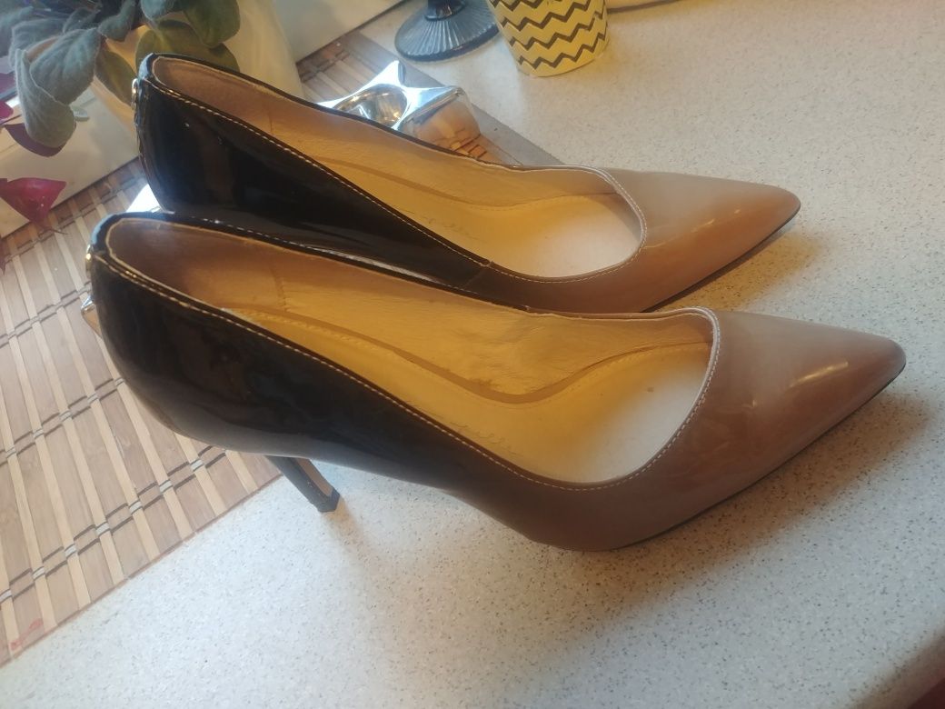 Piękne szpilki Moda in Pelle r.37