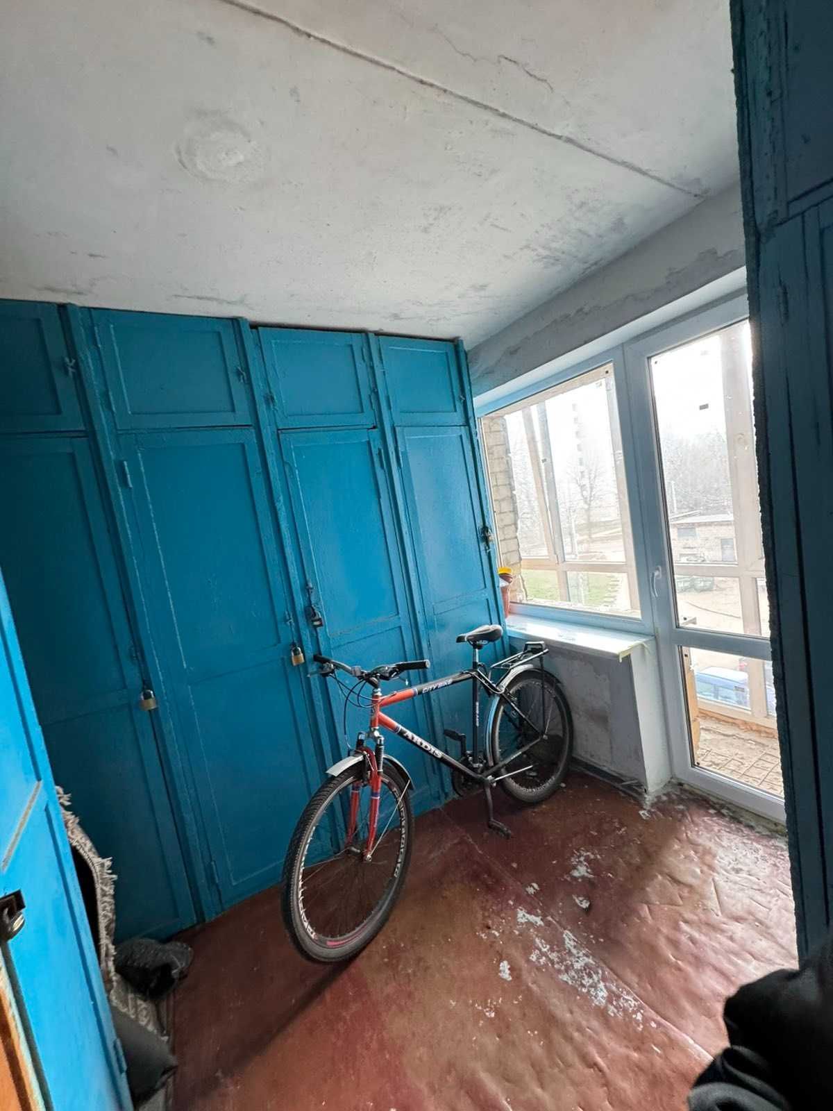 продам кімнату  18 кв.м. Центр