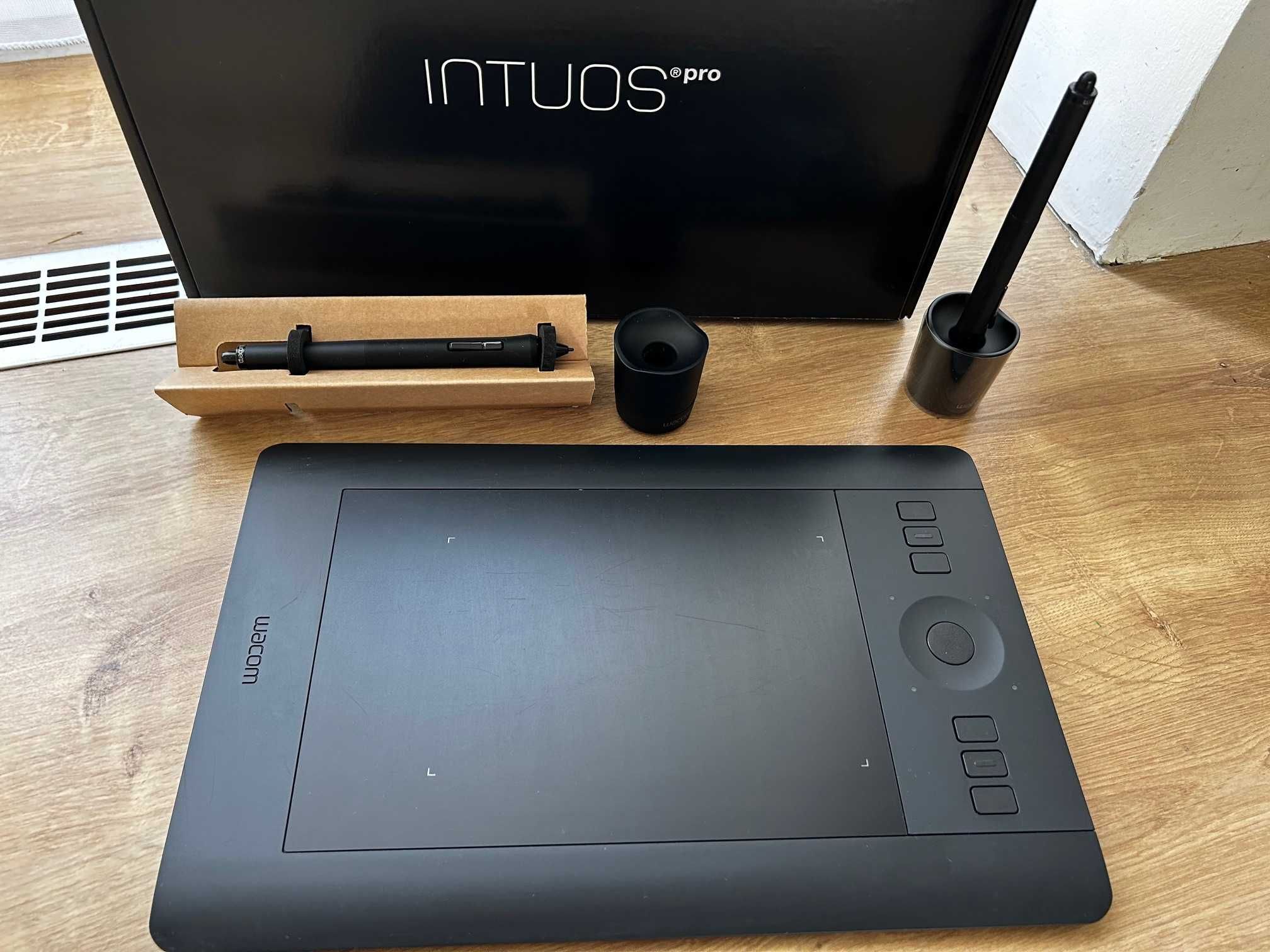 Tablet graficzny - Wacom Intuos Pro S