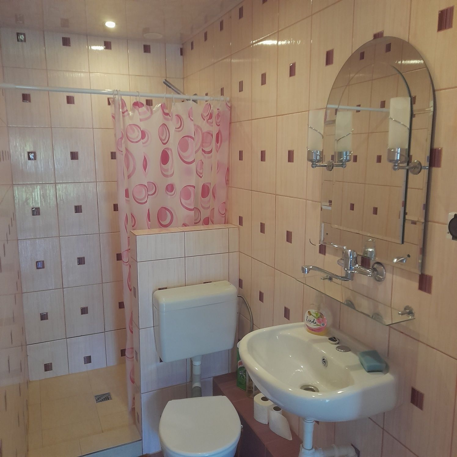 Kajaki, Ponton Domek na wsi rzeka las w pobliżu