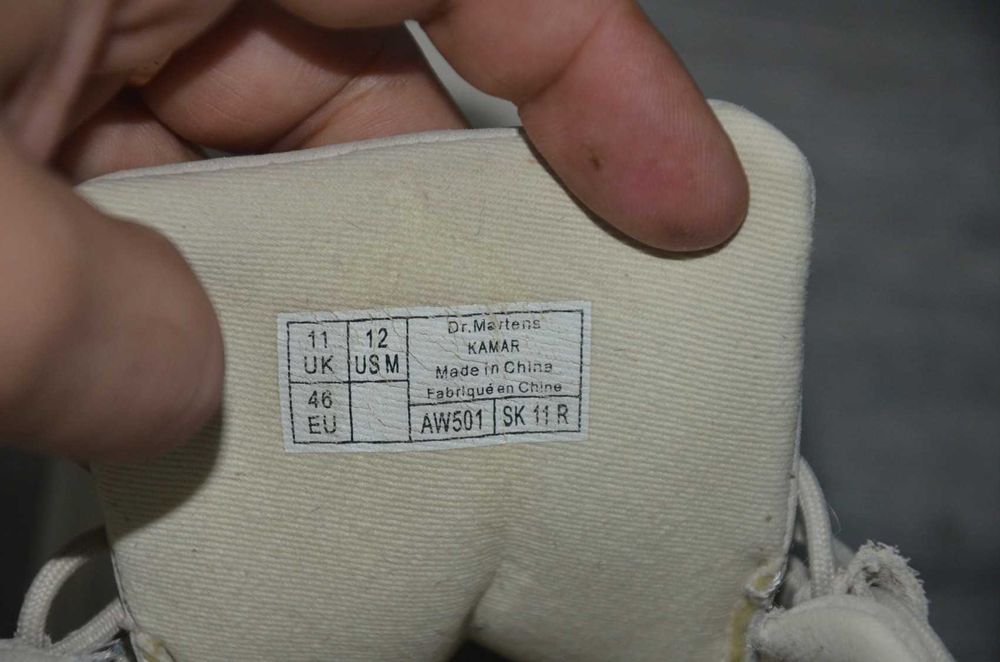 Продам черевики замша Фирма Dr. Martens KAMAR .