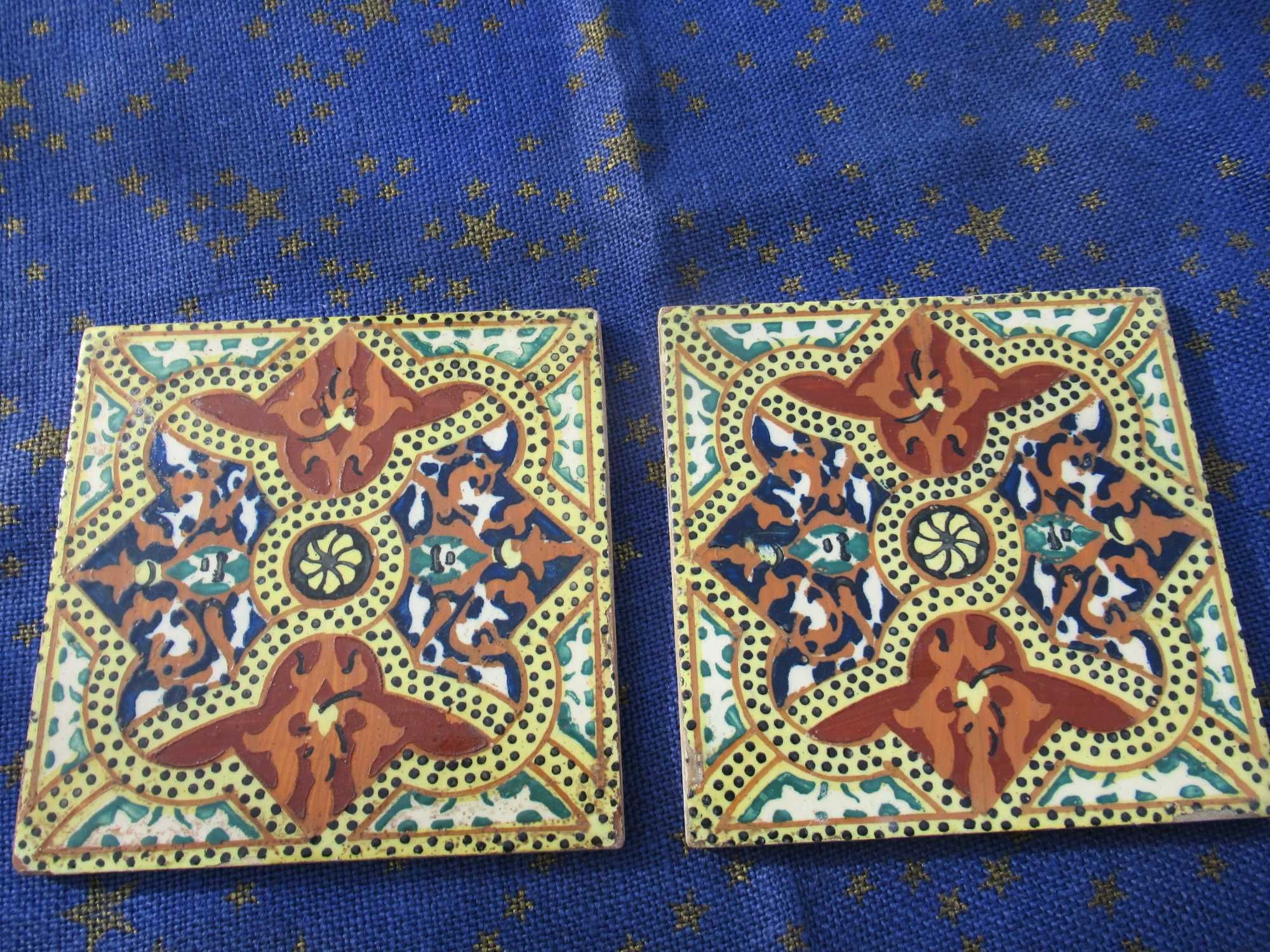 2 Azulejos  Estilo Espano Árabe