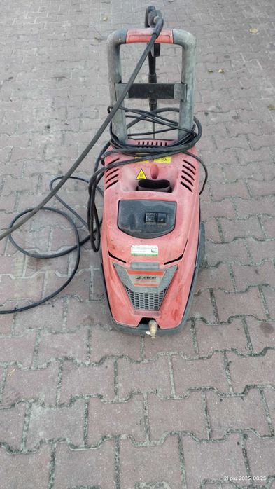 Myjak ciśnieniowa Karcher