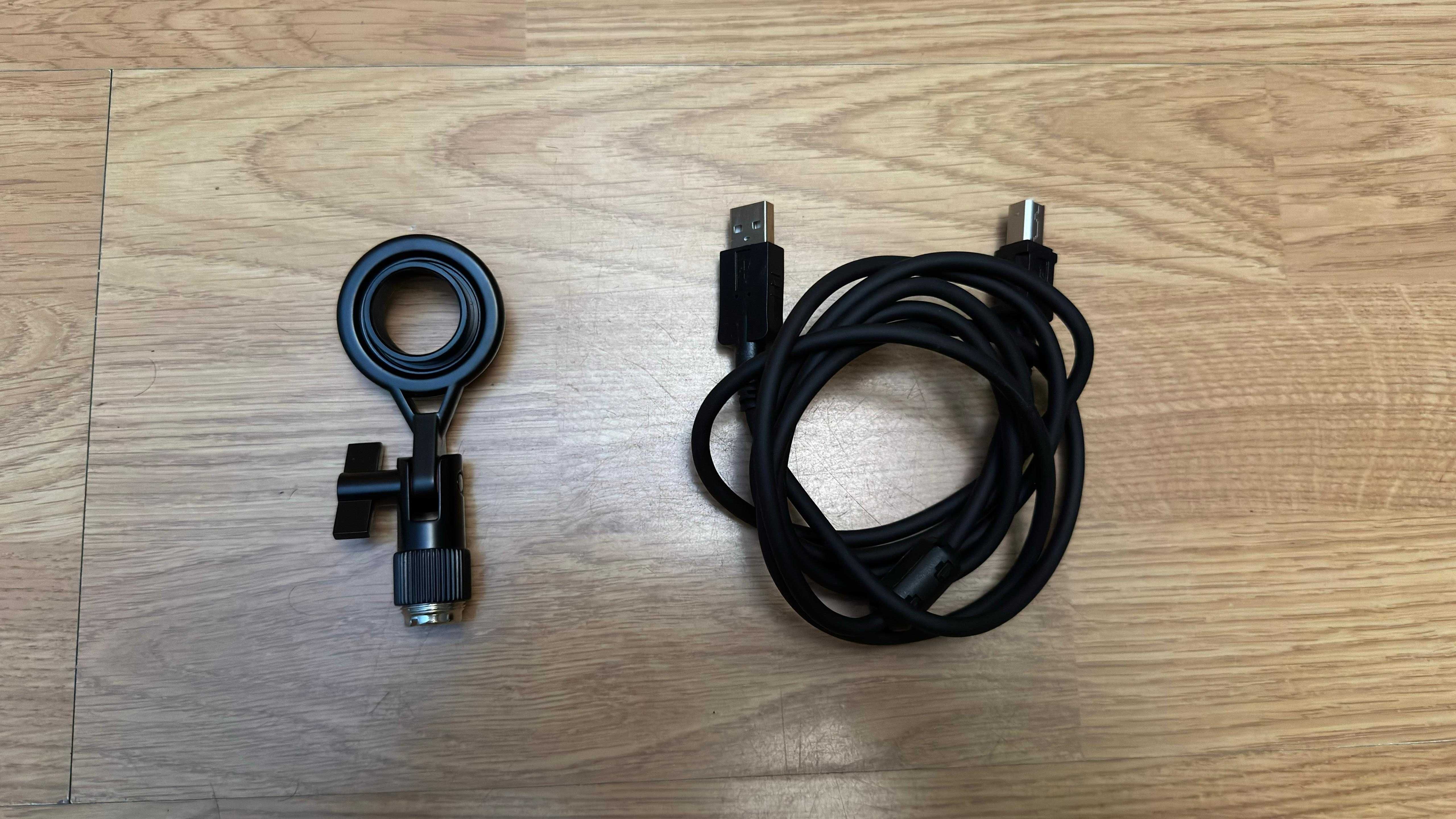 Microfone Condensador Marantz MPM-1000U USB