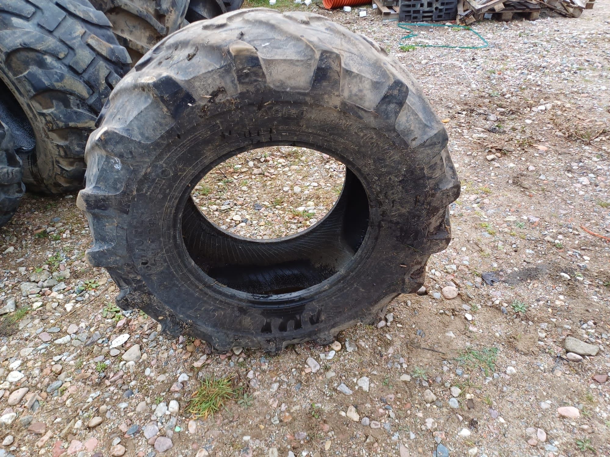 Opona 460/70r24 Aliance cała