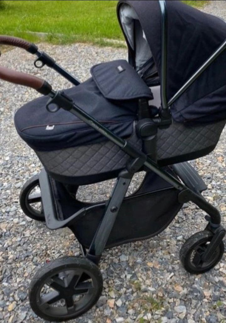 Silver cross pioneer wayfarer