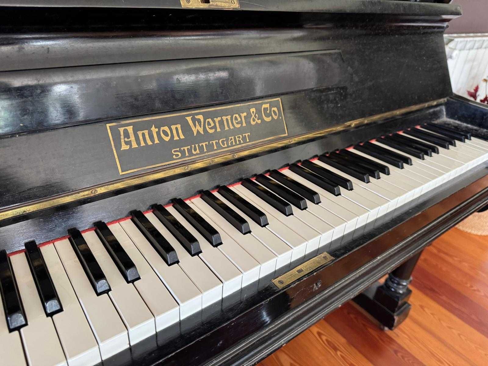 Piano preto vertical com banco - Não funciona, apenas para decoração!