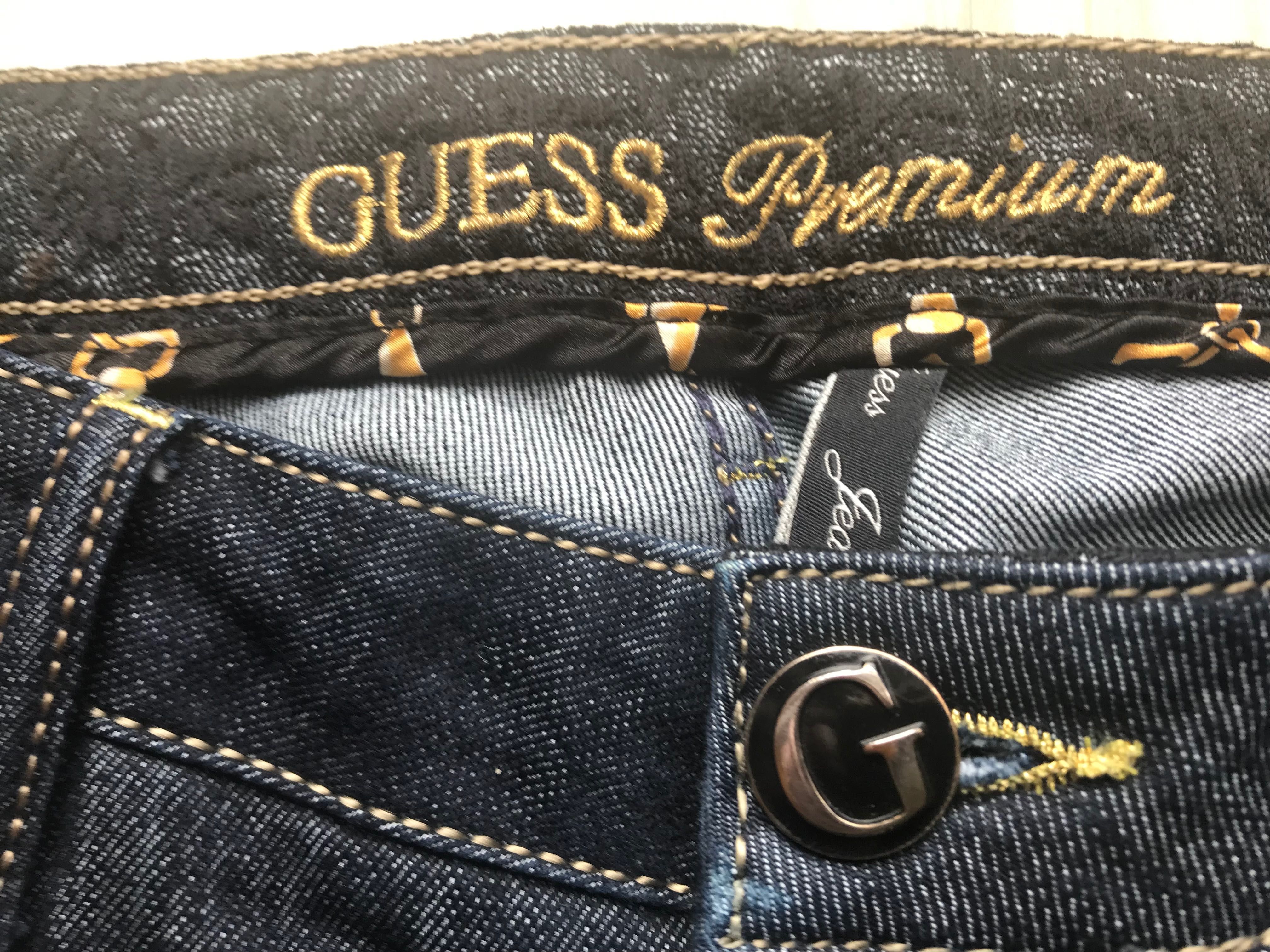 Spodnie marki Guess , rozmiar na metce 30