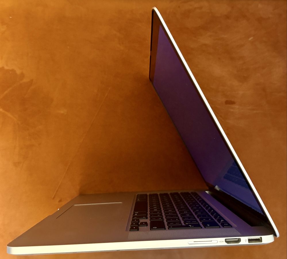 MacBook ProA1398/2015/i7/2.5GHz/16GB/512GB/15.4/R9M370X/nowa bateria