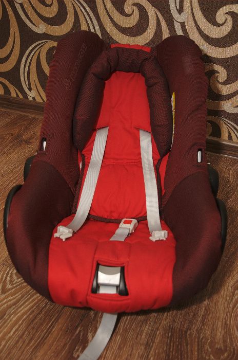 Автокресло Maxi Cosi 0-13 kg