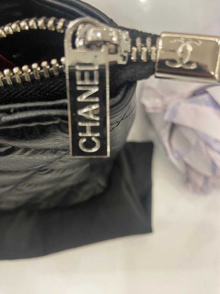 Нова. Жіноча сумка на ланцюгу CHANEL, чорна.