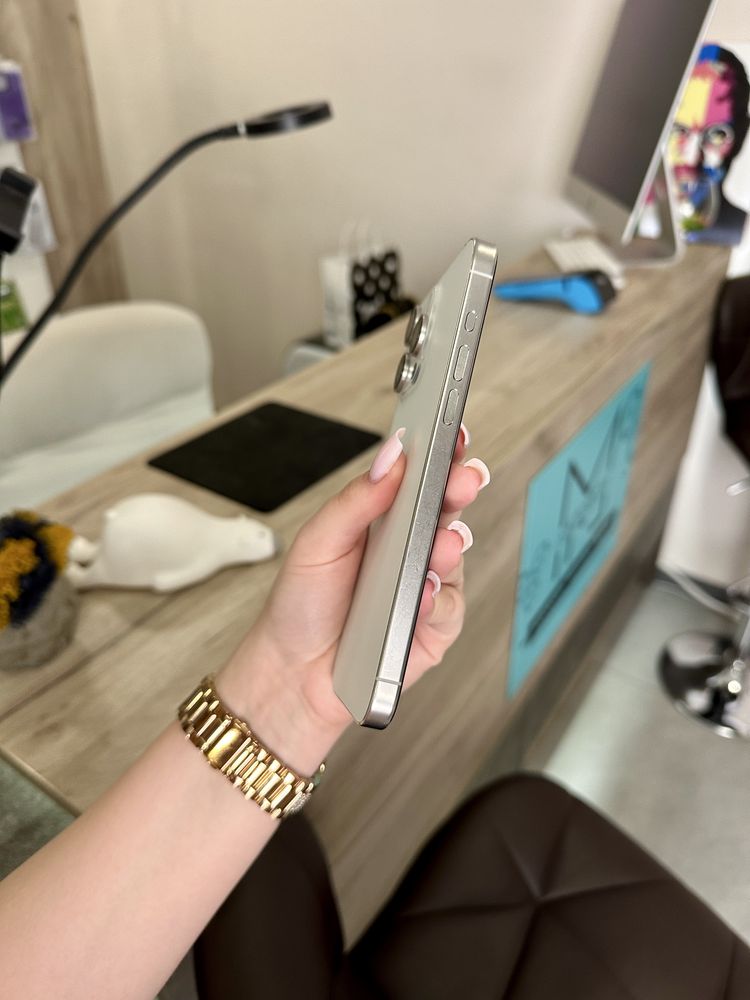 Iphone 15 Pro Max 256 Gb White Titanium 100% Акб Розстрочка Обмін Скло