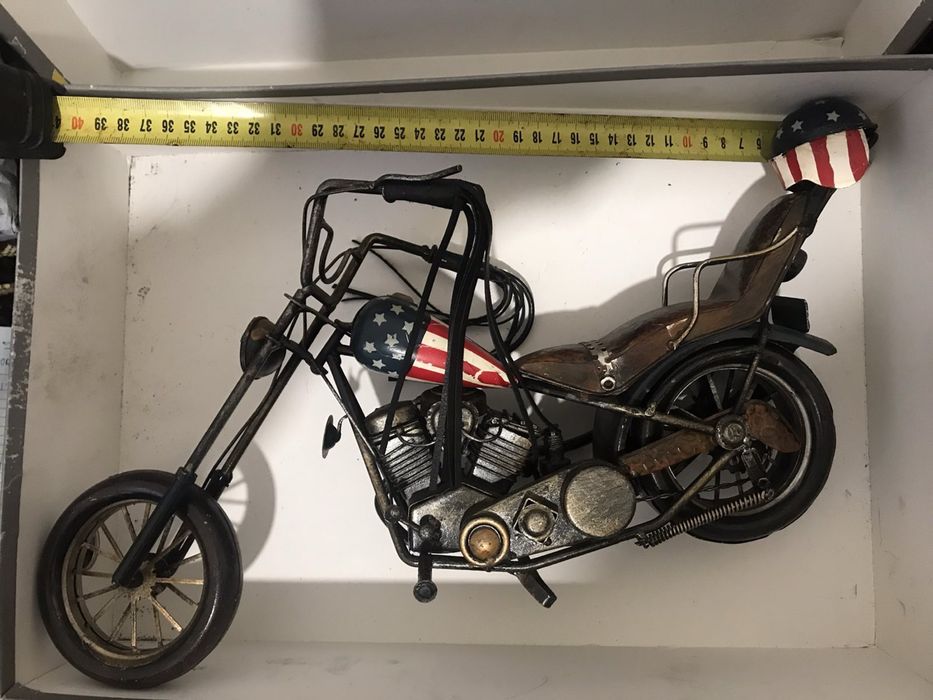 Колекційна модель байка Harley Davidson Капітан Америка
