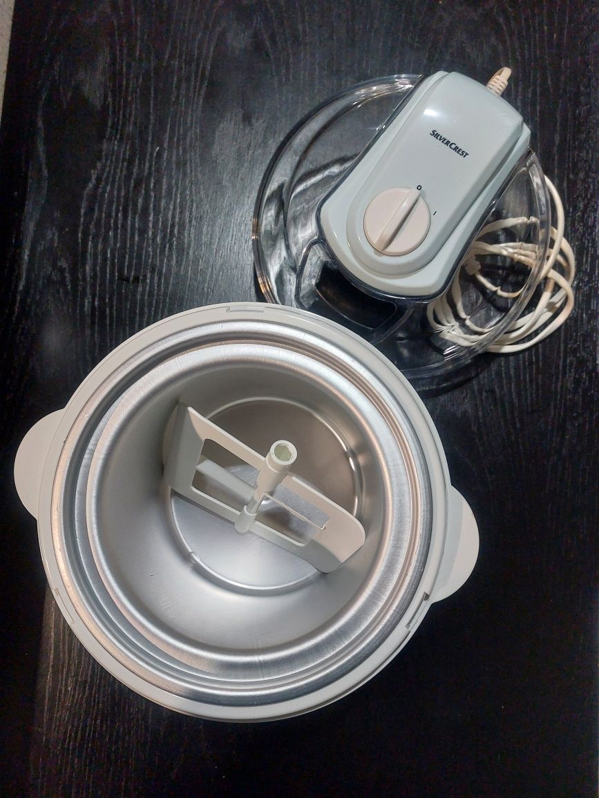 Máquina de fazer gelados SilverCrest