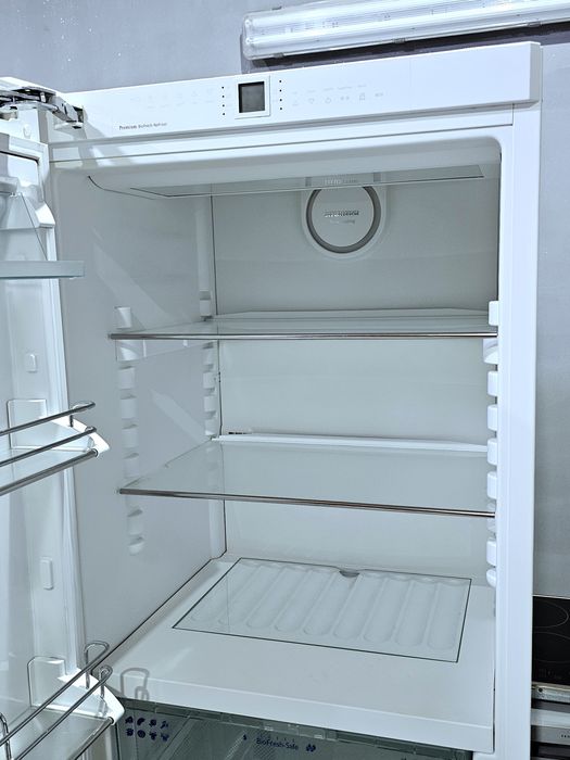 Холодильник Liebherr скло! Топ модель