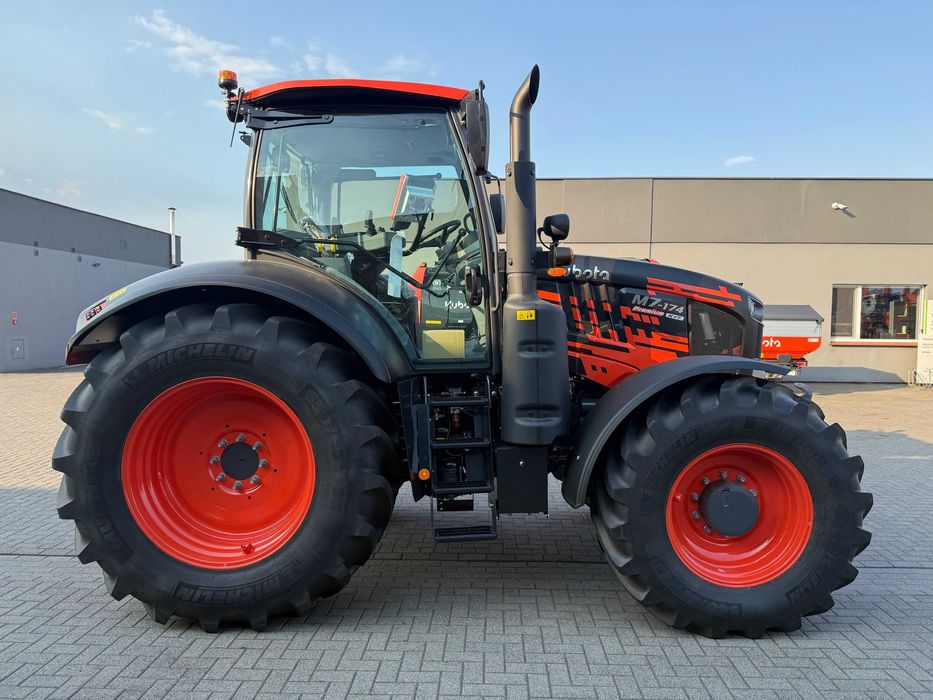Kubota M7174 KVT Premium  Wersja Limitowana 50 sztuk