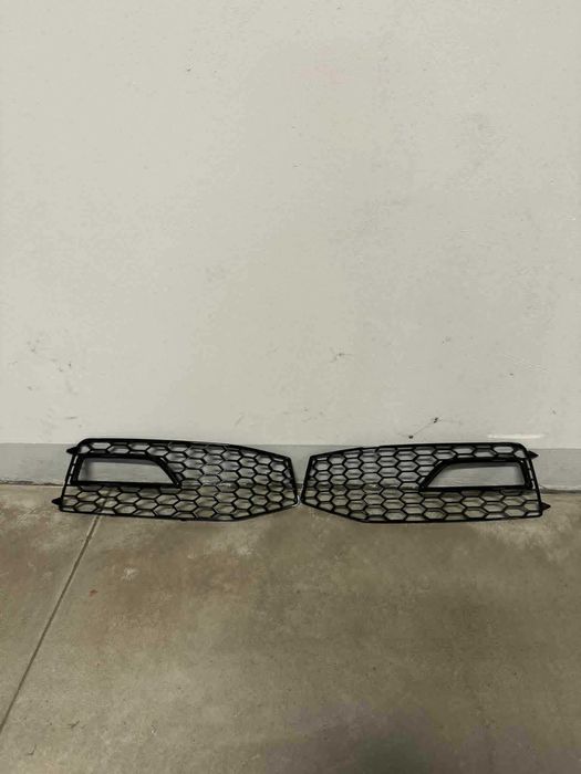 Grill, atrapa plaster miodu Audi a4 b8 polift (12-15)