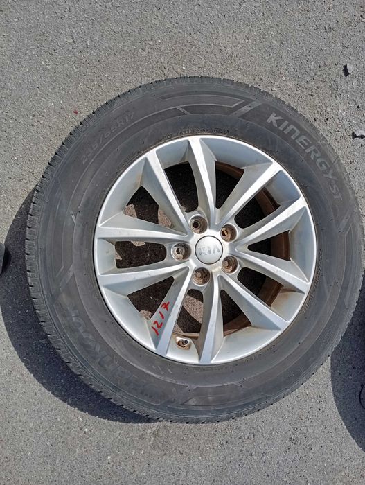 Продам диски R17 KIA SORENTO