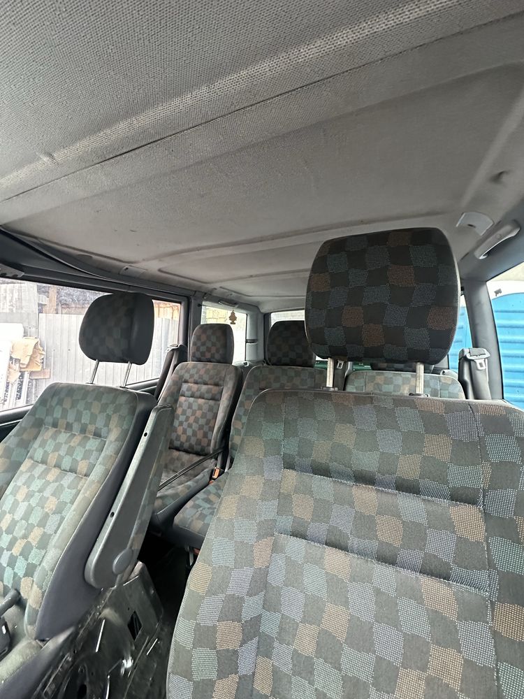 Сиденья задние тройка Mercedes Vito 638 1996-2003