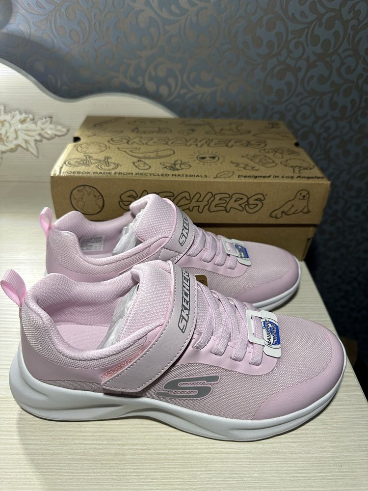 Skechers 31 32 33  33,5 35 36 37 38 кросівки в школу