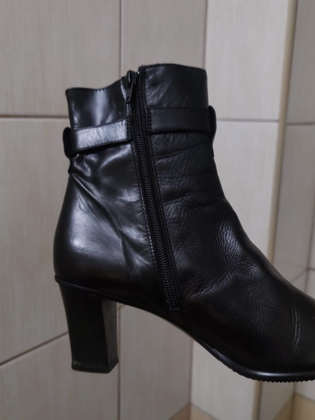 Damskie obuwie buty 39 kozaki skórzane botki sztyblety jesienne na obc