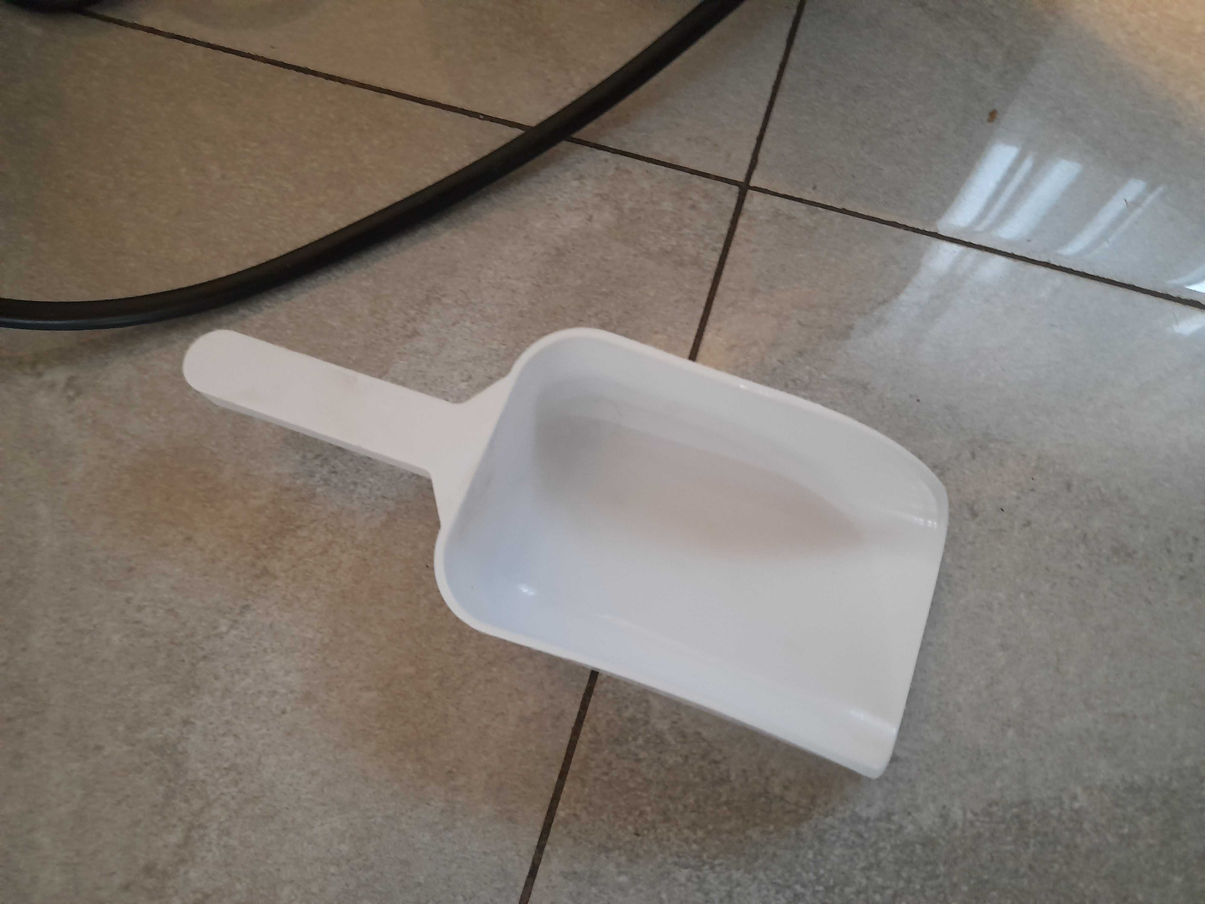 Kostkarka do ludu Ice Maker HZB-12/B