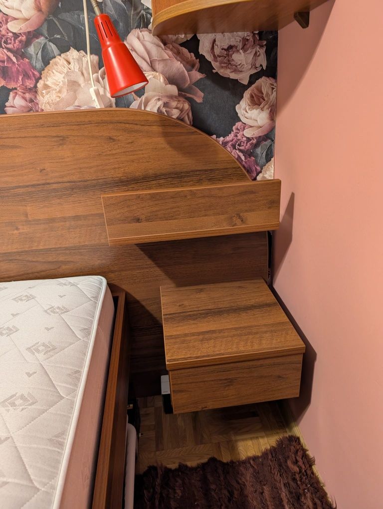 Łóżko 140x200 z dwoma szafkami nocnymi, 2 szufladami i dnem