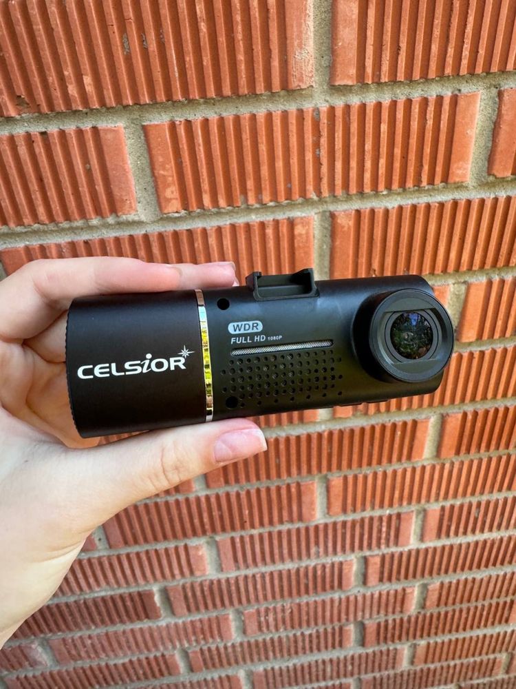 Видеорегистратор Celsior F806D
