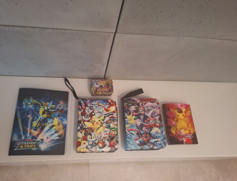 Pokemon kolekcja kart 4 albumy