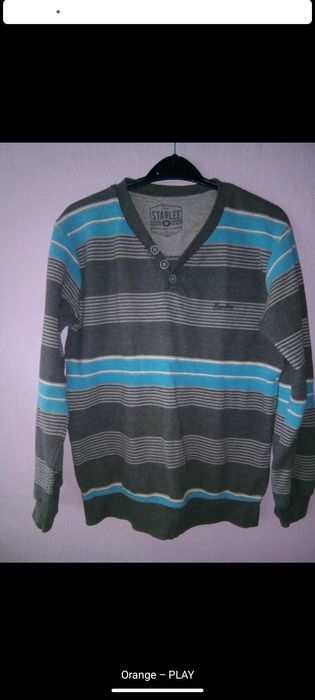 Sweter męski w serek
