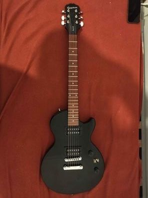 Vendo Guitarra lês paul ephiphone special 2 + caixa ephiphone  novo