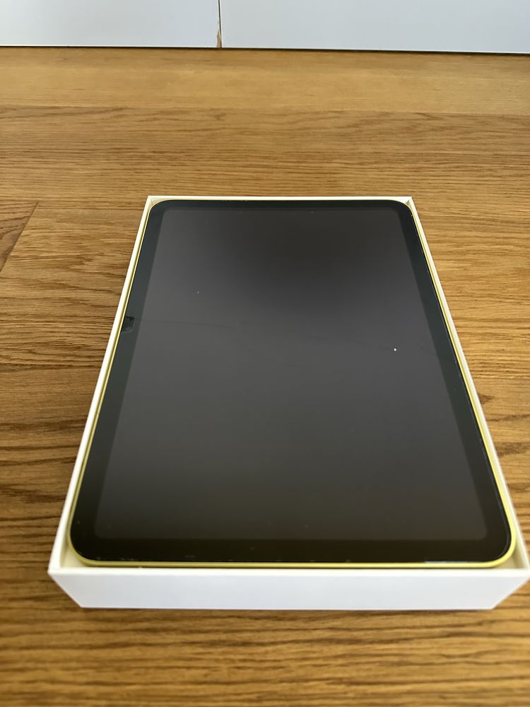 iPad 10. generacji Wi-Fi 256GB – Złoty
