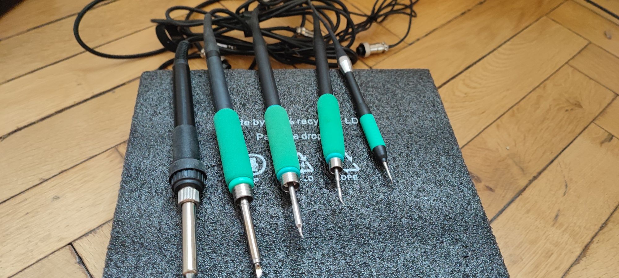 Stacja lutownicza HAKKO XPGT12 JBC