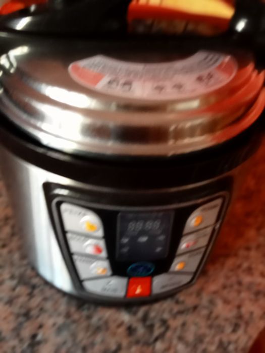 Robô de cozinha novo