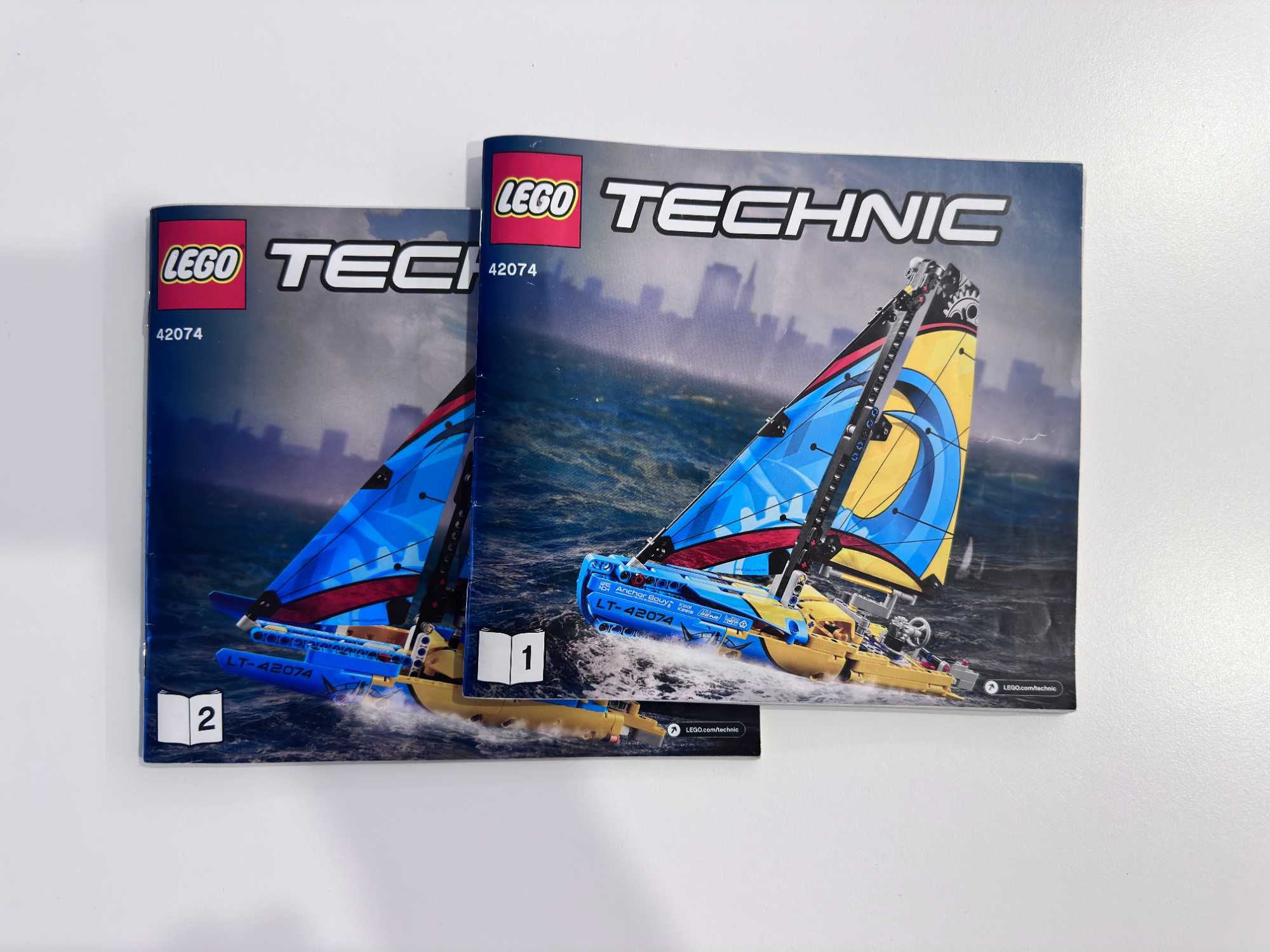 LEGO 42074 Technic Jacht wyścigowy   (LEGO 42074 Racing Yacht)
