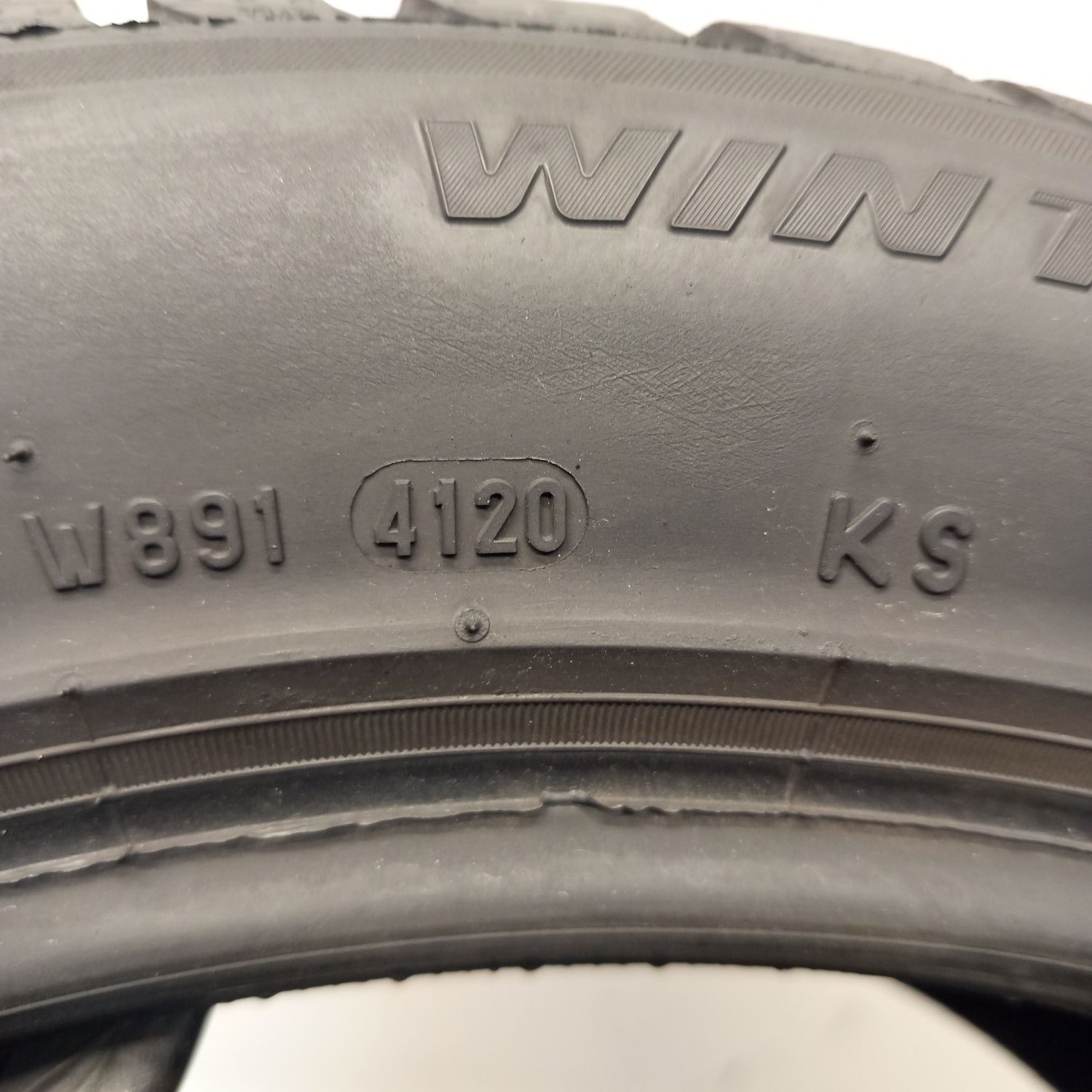 215/55R17 Pirelli Sottozero 3