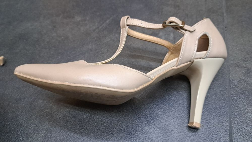 Szpilki skóra Wodniak