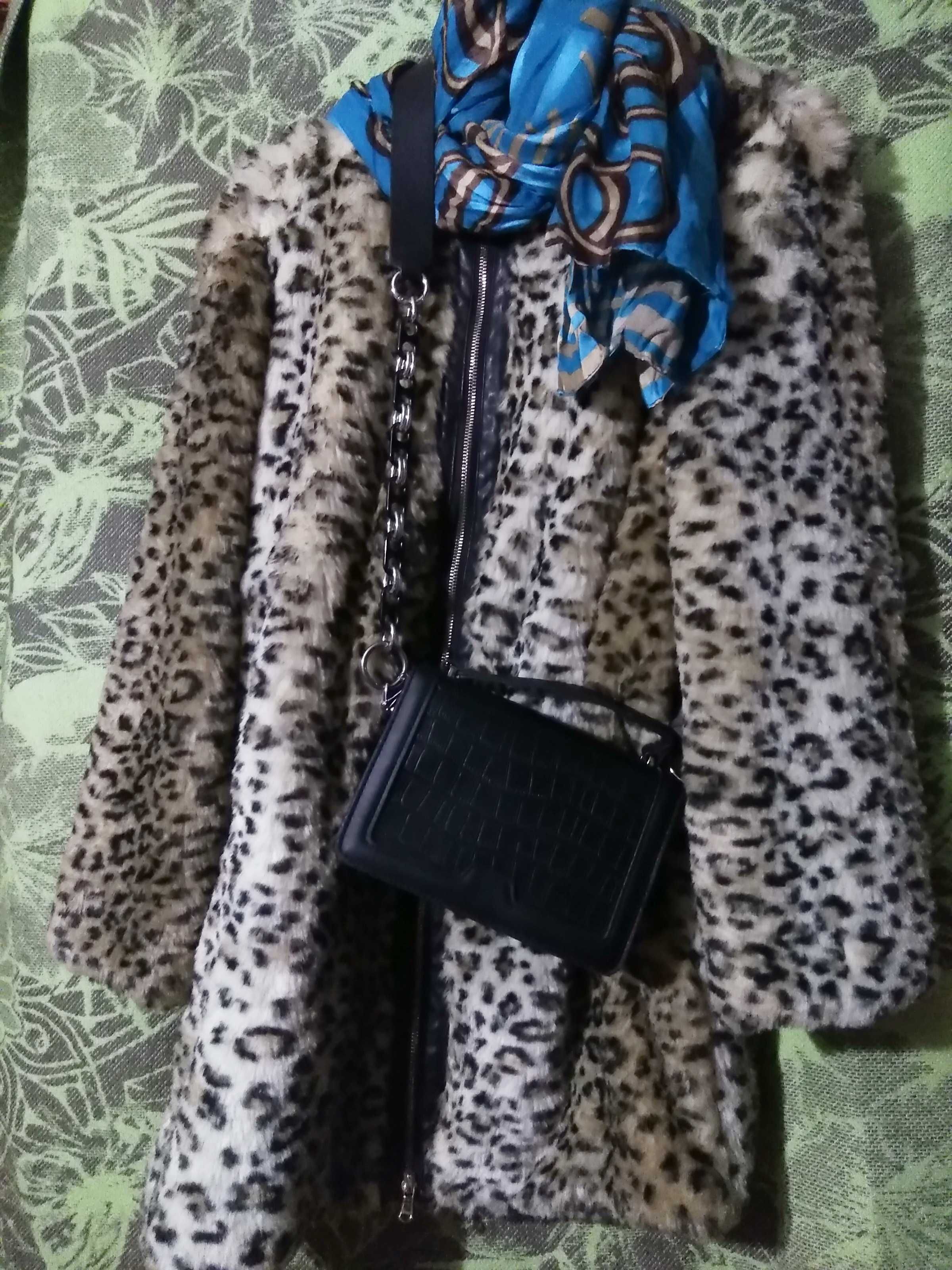 Женская леопардовая куртка