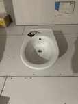 Nowy bidet pod zabudowe ze stelarzem
