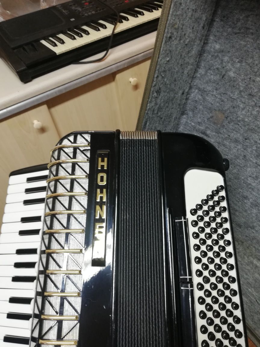 Akordeon Hohner Atlantic De Luxe Musette