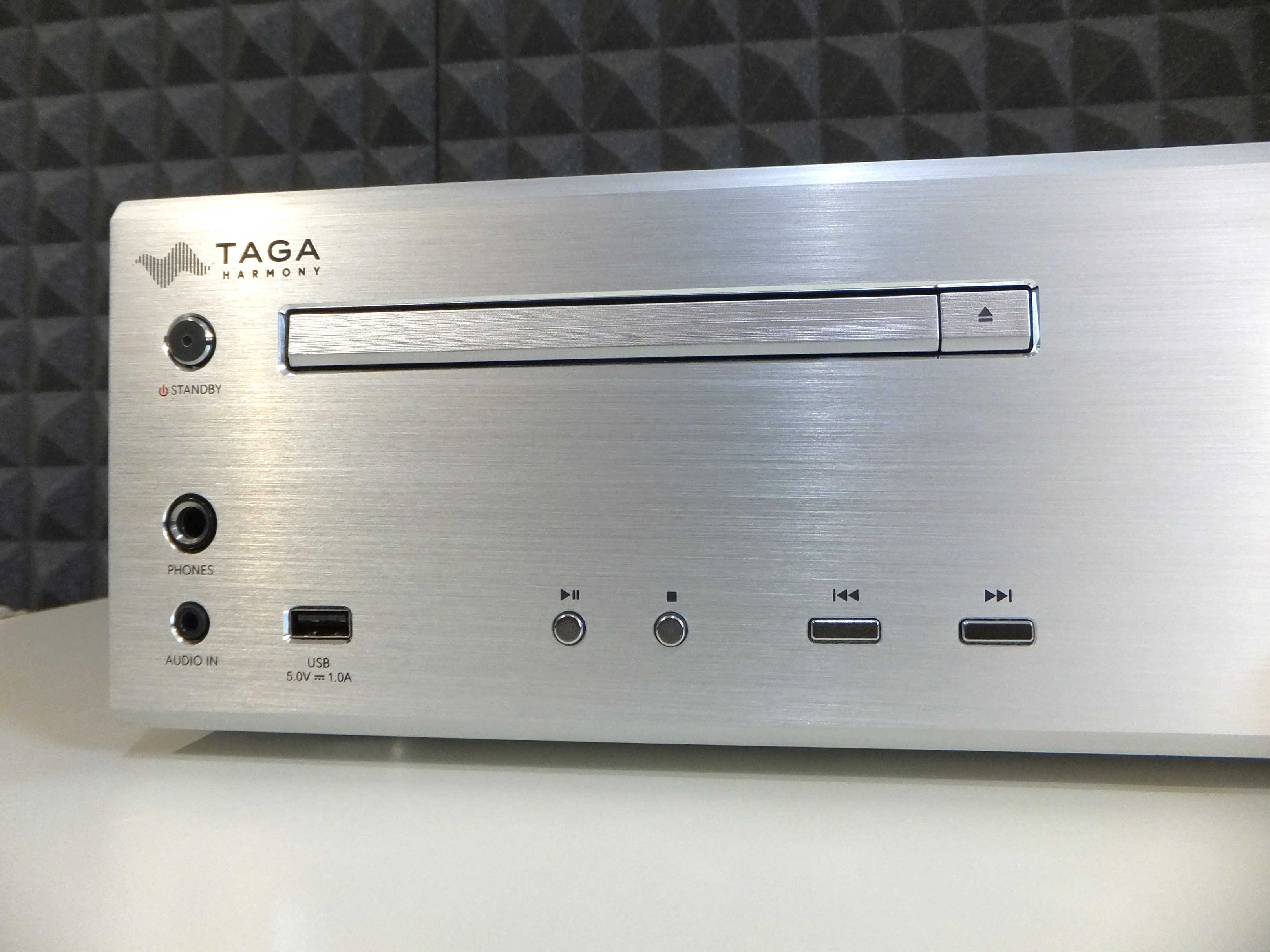 System all-in-one amplituner stereo Taga Harmony HTR-1500CD