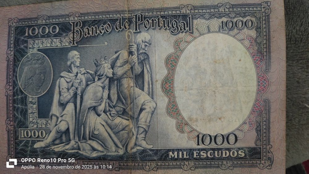 Vendo conjunto notas de escudo